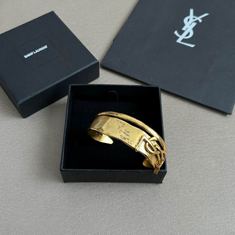 YSL Bracelet 11yxx06